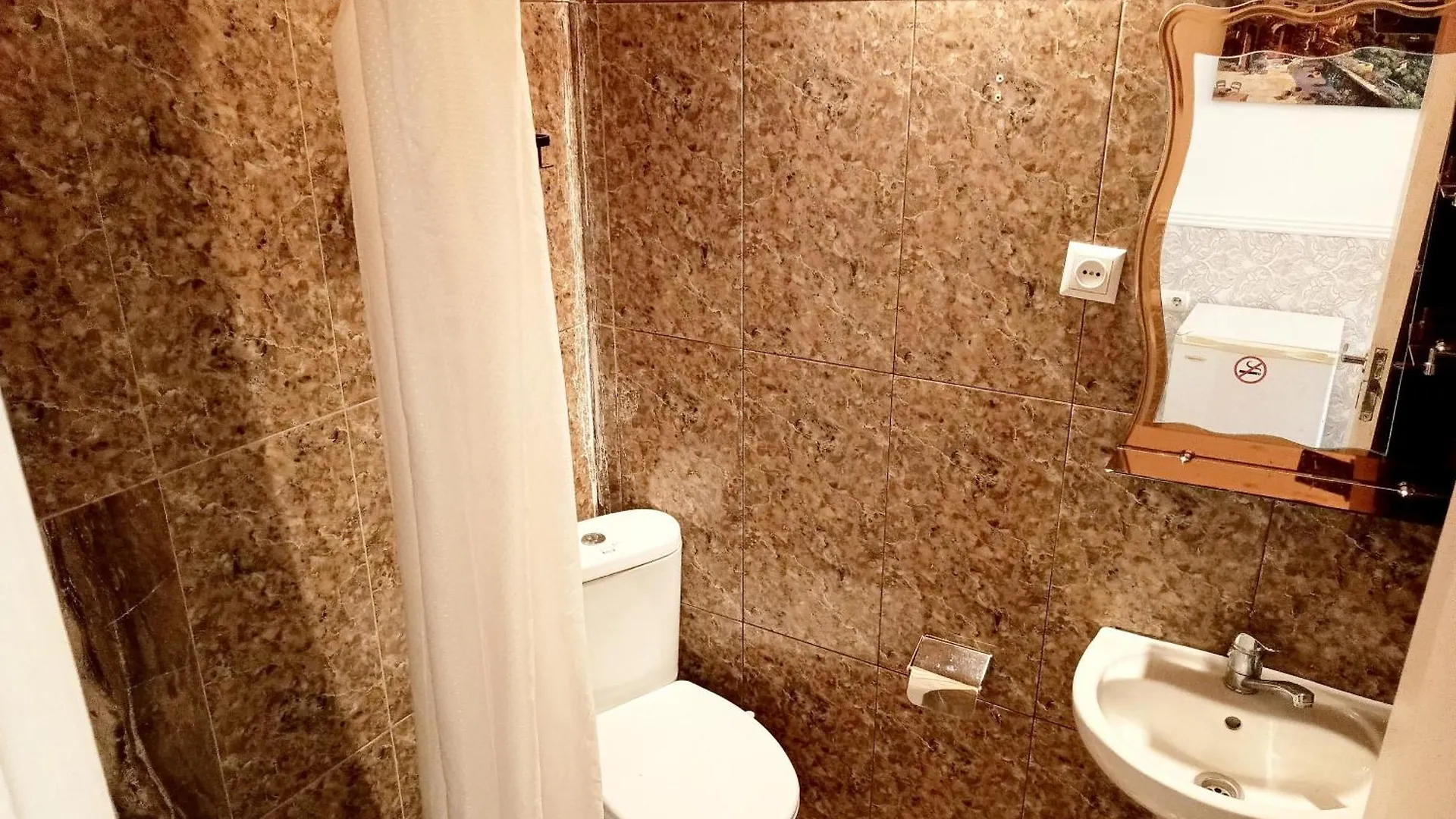 Hotel Stone House Metekhi Tbilisi 0*,